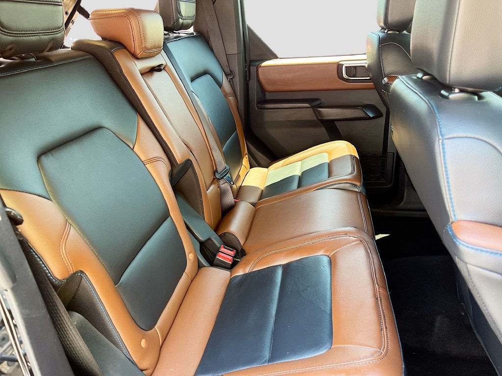 Used 2024 Ford Bronco Outer Banks AWD/4WD image 27