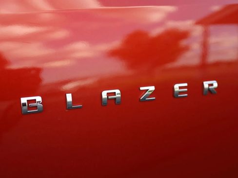 Used 2021 Chevrolet Blazer LT image 9