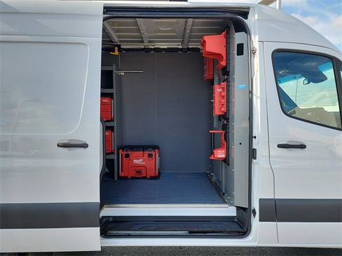 Used 2022 Mercedes-Benz Sprinter 144 Cargo image 20