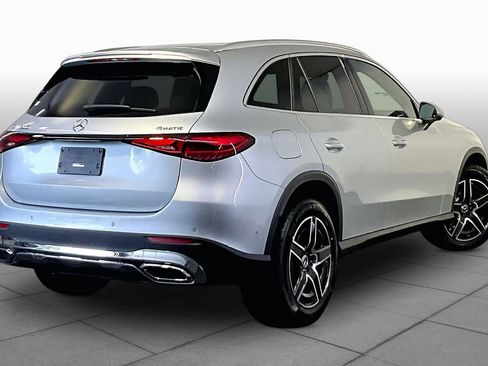 Used 2026 Mercedes-Benz GLC 300 4MATIC image 13