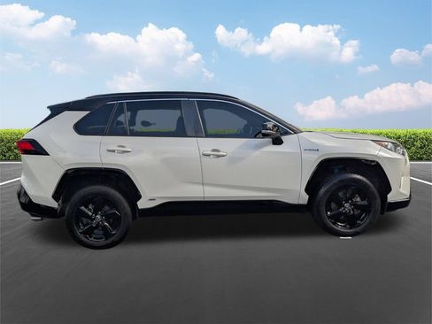 Used 2021 Toyota RAV4 XSE w/ XSE Grade Weather Package AWD/4WD image 3