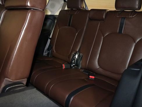 Used 2023 Honda Pilot Elite image 14