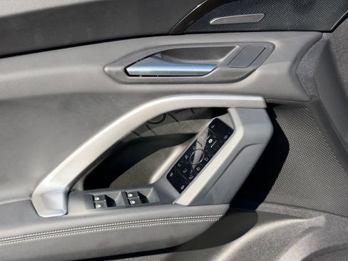Used 2025 Audi Q5 Premium Plus w/ Premium Plus AWD/4WD image 14