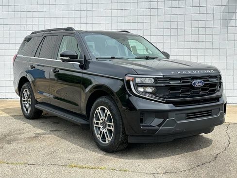New 2026 Ford Expedition Active AWD/4WD image 30