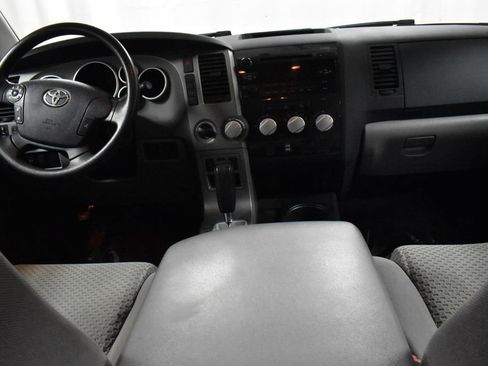 Used 2011 Toyota Tundra 4x4 Double Cab image 17