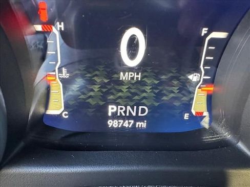 Used 2018 Jeep Wrangler Unlimited Sahara image 25