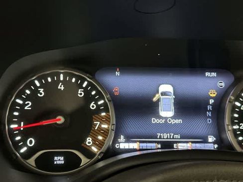 Used 2021 Jeep Renegade Trailhawk AWD/4WD image 16
