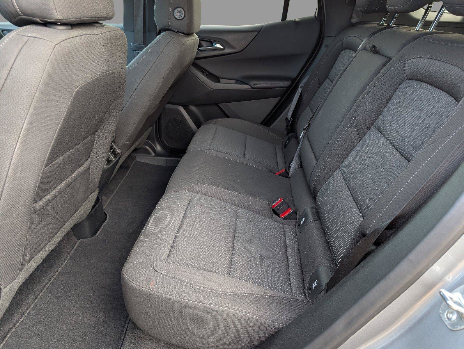 Used 2026 Chevrolet Equinox LT FWD image 33