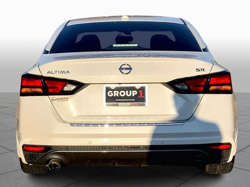 Used 2022 Nissan Altima 2.5 SR image 4
