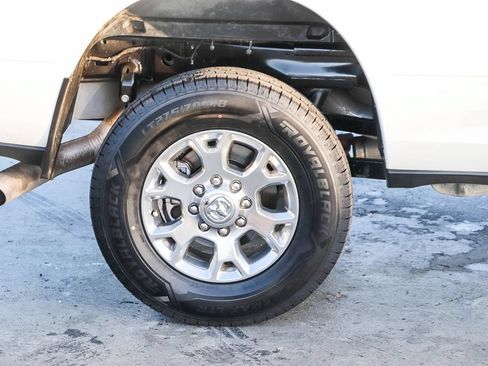 Used 2024 RAM 2500 Laramie w/ Safety Group AWD/4WD image 12