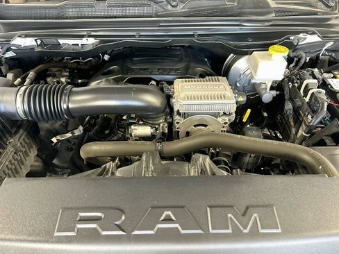 Used 2023 RAM 1500 Laramie AWD/4WD image 28