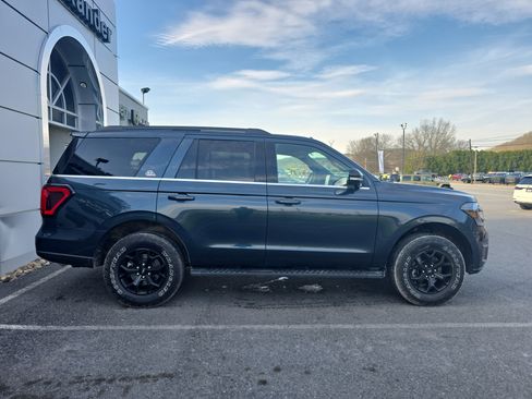 Used 2024 Ford Expedition Timberline AWD/4WD image 2