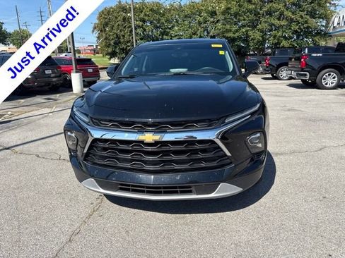 Used 2023 Chevrolet Blazer LT FWD image 8
