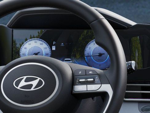 New 2026 Hyundai Elantra Limited FWD image 14