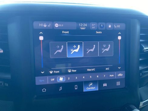 Used 2022 RAM 3500 Laramie image 18