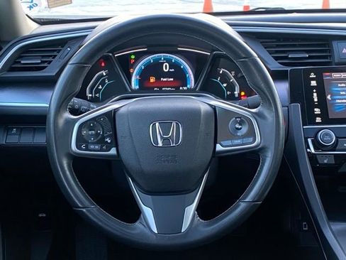 Used 2018 Honda Civic EX-T image 11