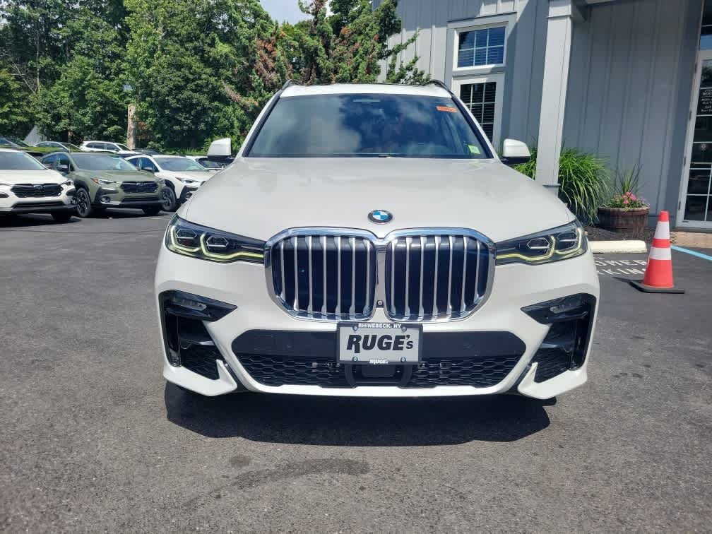 Used 2019 BMW X7 xDrive50i w/ M Sport Package AWD/4WD image 8