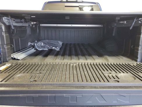 Used 2023 Nissan Titan PRO-4X w/ Pro-4x Convenience Package image 24