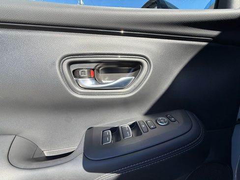 New 2026 Honda HR-V EX-L image 14