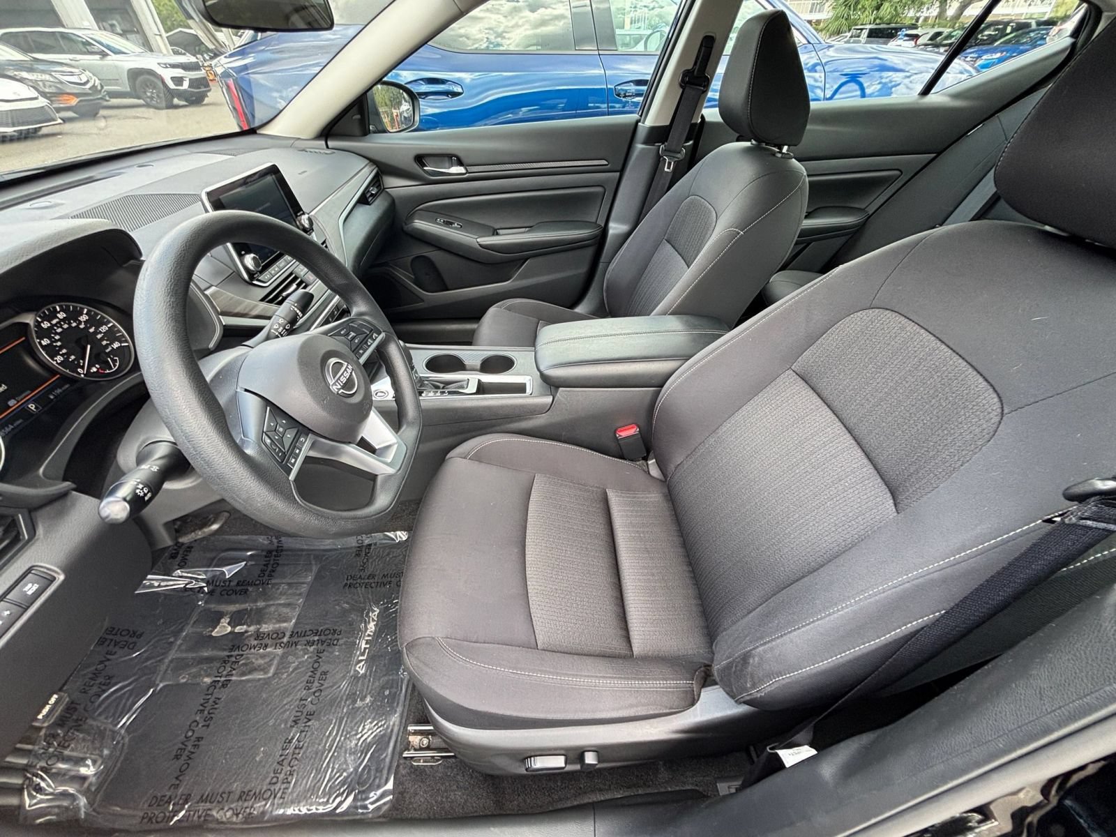 Used 2025 Nissan Altima 2.5 SV FWD image 26