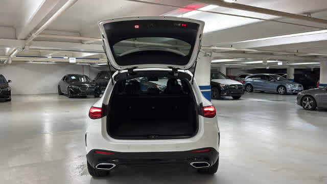 Certified 2026 Mercedes-Benz GLC 300 4MATIC image 7
