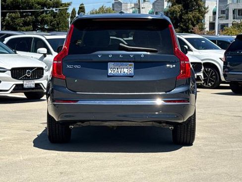Certified 2025 Volvo XC90 T8 Plus w/ Protection Package Premier AWD/4WD image 4