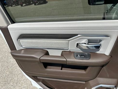 New 2027 RAM 3500 Laramie AWD/4WD image 43