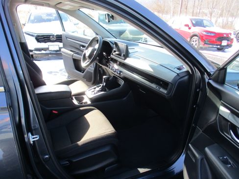 Certified 2024 Honda CR-V EX image 16