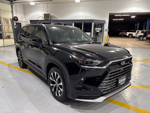 Used 2024 Toyota Grand Highlander AWD Hybrid image 4