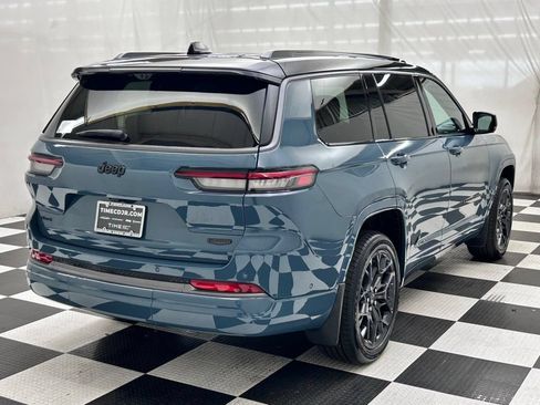 New 2026 Jeep Grand Cherokee L Summit w/ Obsidian Package AWD/4WD image 7