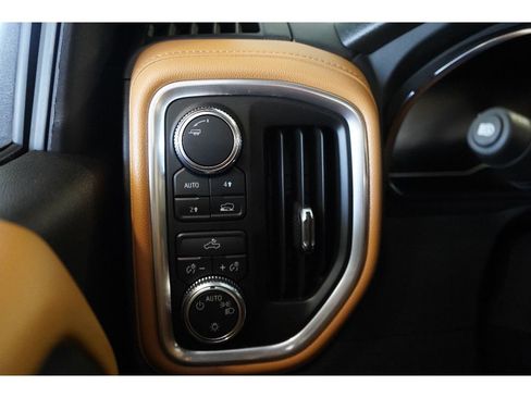 Used 2024 GMC Sierra 1500 Pro w/ Pro Value Package image 11