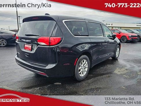 New 2026 Chrysler Voyager LX image 30