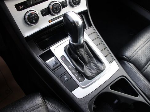 Used 2013 Volkswagen CC Sport Plus image 8