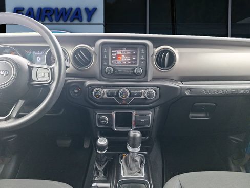 Used 2020 Jeep Wrangler Unlimited Sport AWD/4WD image 18