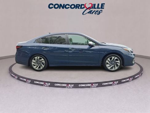 Used 2023 Subaru Legacy Touring XT AWD/4WD image 7