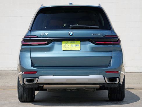 Used 2023 BMW X7 xDrive40i w/ Executive Package AWD/4WD image 11
