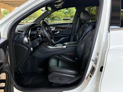 Used 2020 Mercedes-Benz GLC 300 image 20