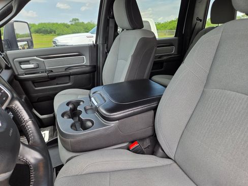 Used 2023 RAM 2500 Big Horn w/ Level 1 Equipment Group AWD/4WD image 33