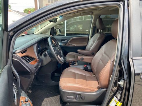 Used 2015 Toyota Sienna Limited Premium AWD/4WD image 14