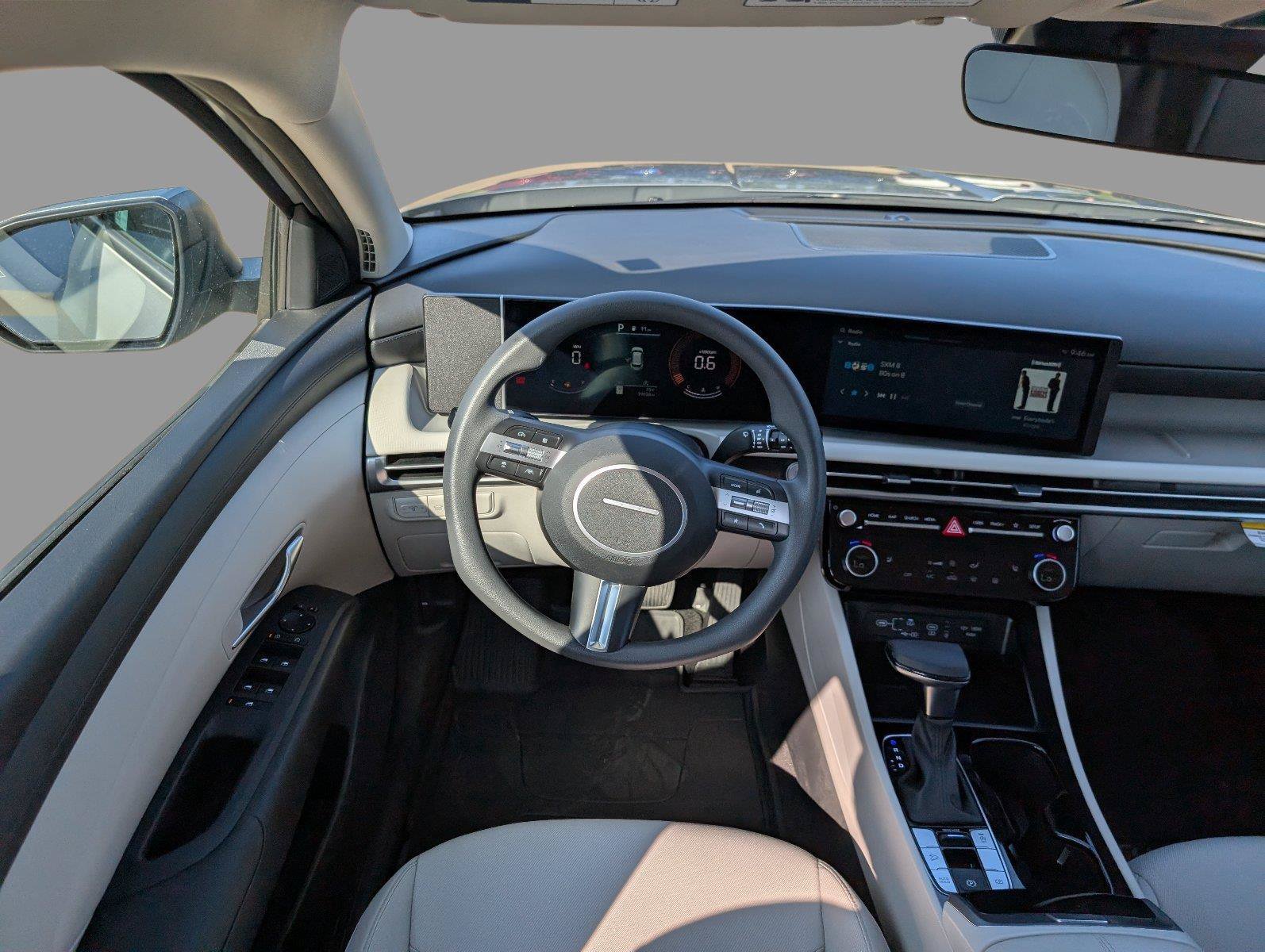 Used 2025 Hyundai Tucson SEL FWD image 25