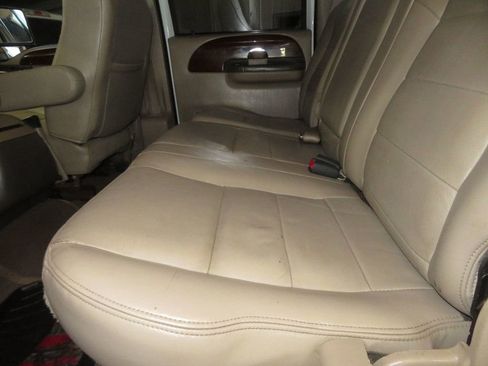 Used 2004 Ford F250 Lariat image 27