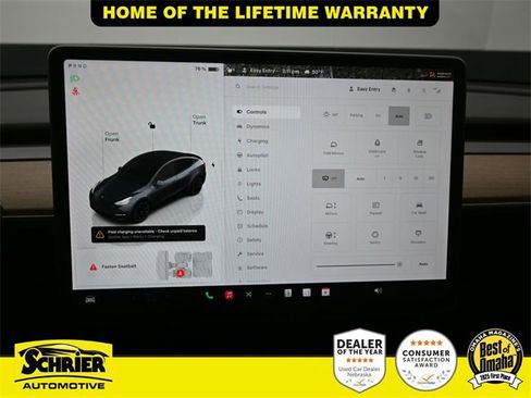 Used 2022 Tesla Model Y Long Range image 17