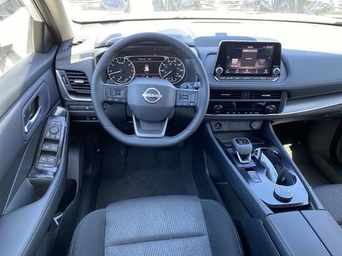 New 2026 Nissan Rogue SV AWD/4WD image 8