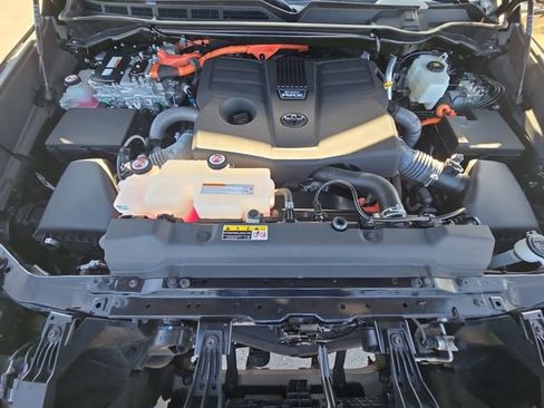 Used 2023 Toyota Sequoia TRD Pro image 32