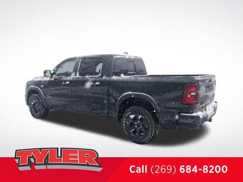 New 2026 RAM 1500 4x4 Crew Cab image 5