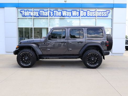 Used 2020 Jeep Wrangler Unlimited Sport AWD/4WD image 7