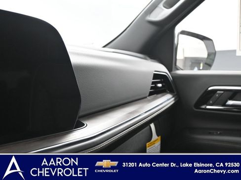 New 2025 Chevrolet Tahoe Premier image 11