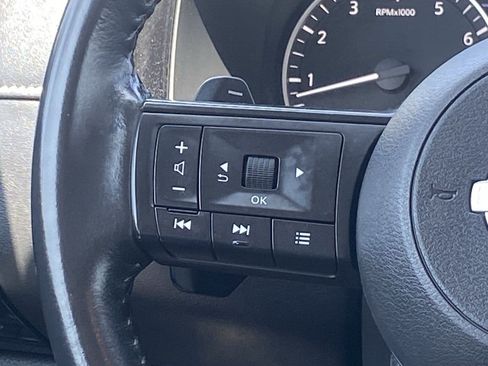 Certified 2024 Nissan Pathfinder SV FWD image 27