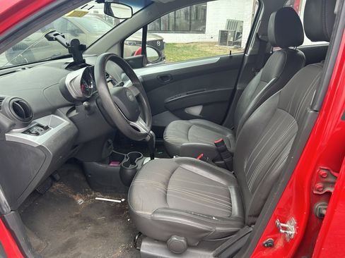 Used 2015 Chevrolet Spark LT image 11