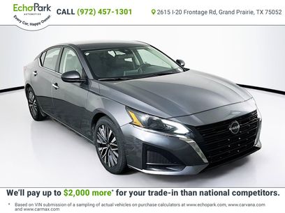 Used 2024 Nissan Altima 2.5 SV